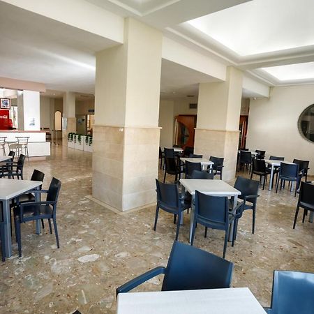 Hotel Tres Anclas غانديا المظهر الخارجي الصورة