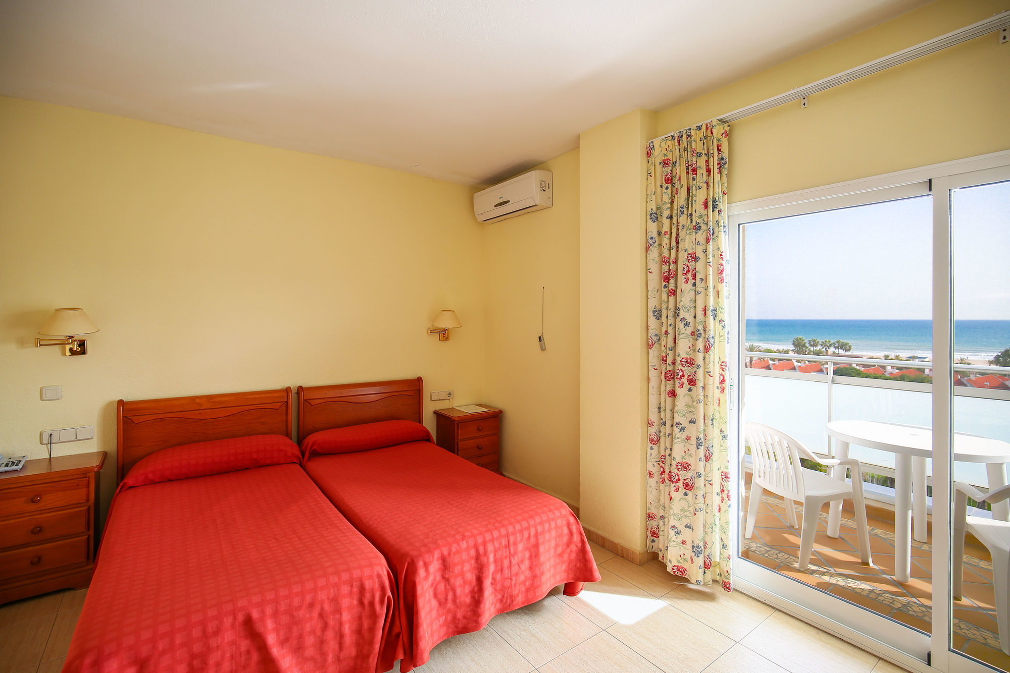 Hotel Tres Anclas غانديا المظهر الخارجي الصورة