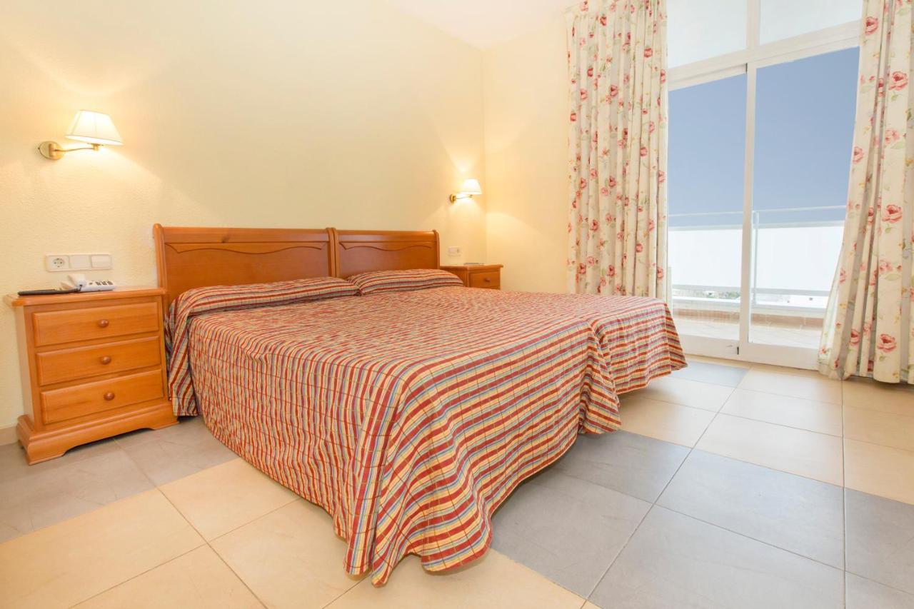 Hotel Tres Anclas غانديا المظهر الخارجي الصورة
